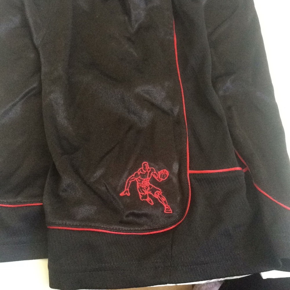 FINAL MARKDOWN Boys And1 Basketball Shorts Large 10/12